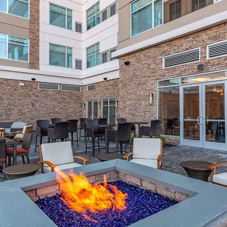 Cambria Hotel Manchester South Windsor Bagian luar foto
