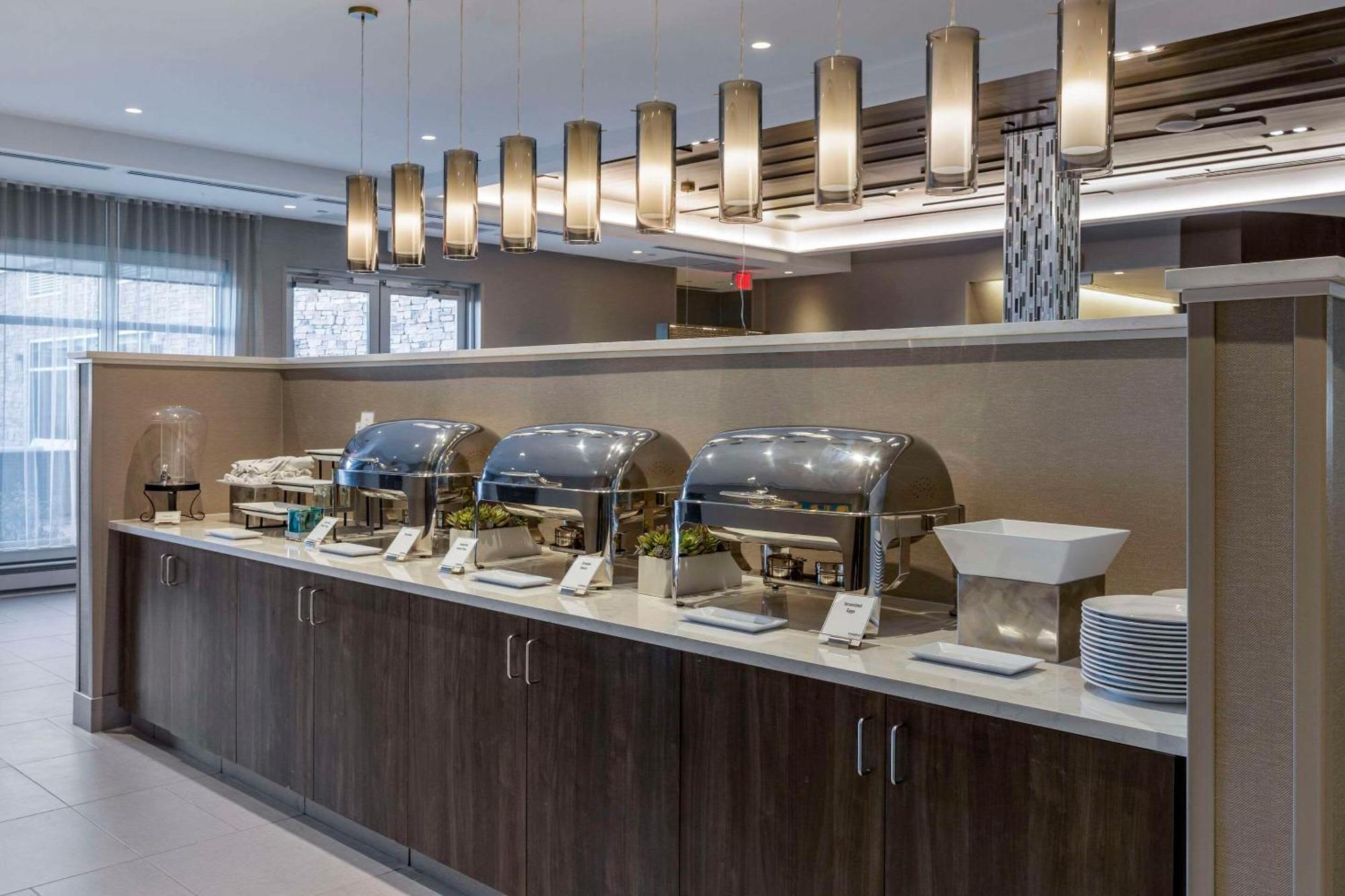 Cambria Hotel Manchester South Windsor Bagian luar foto