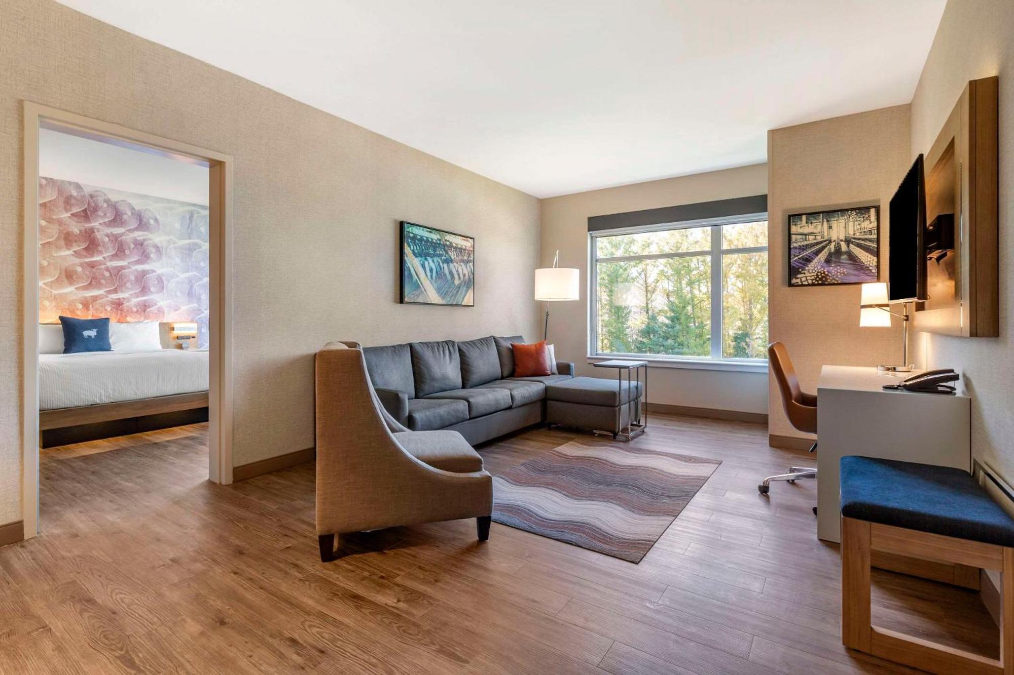 Cambria Hotel Manchester South Windsor Bagian luar foto