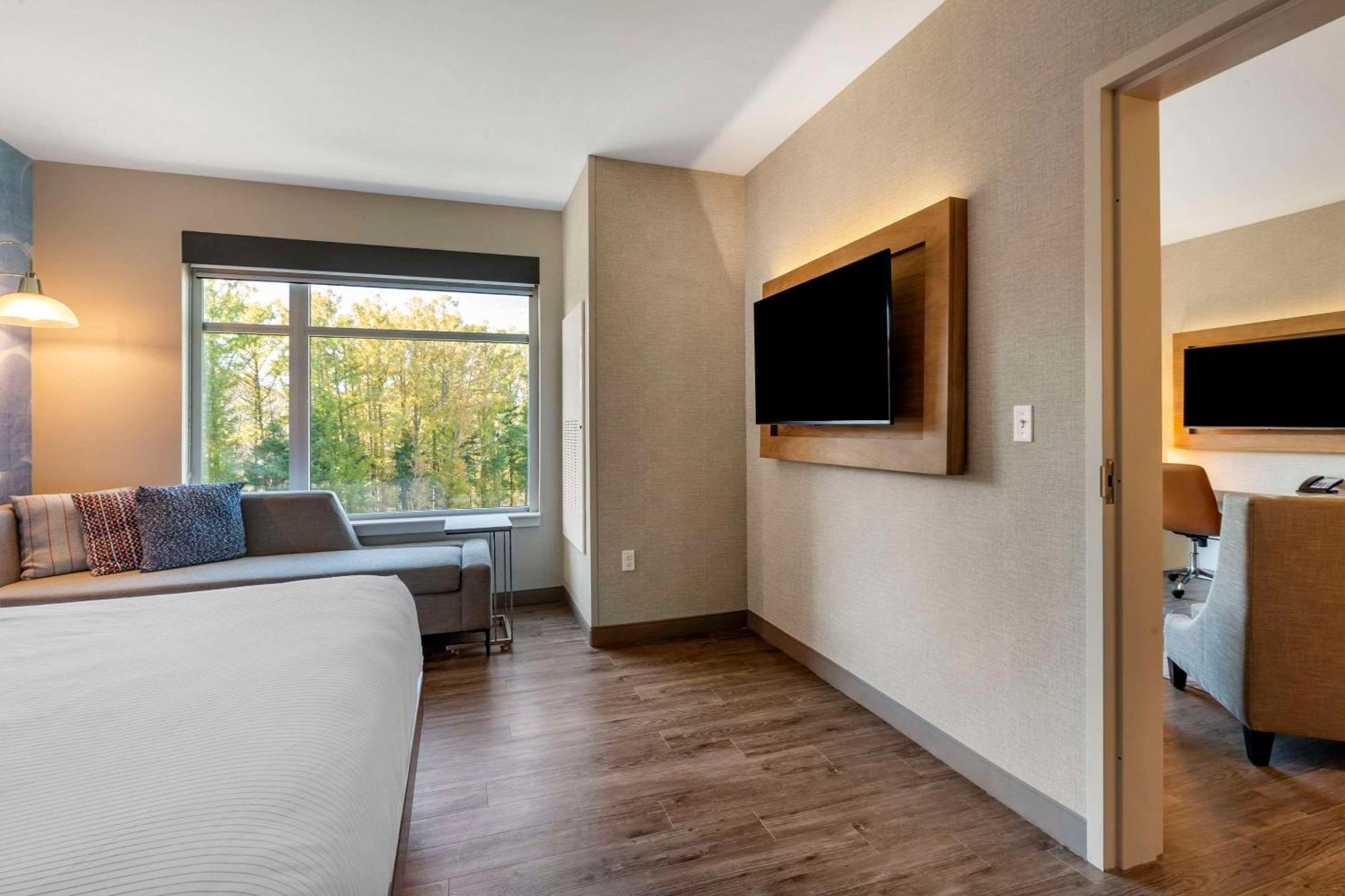 Cambria Hotel Manchester South Windsor Bagian luar foto