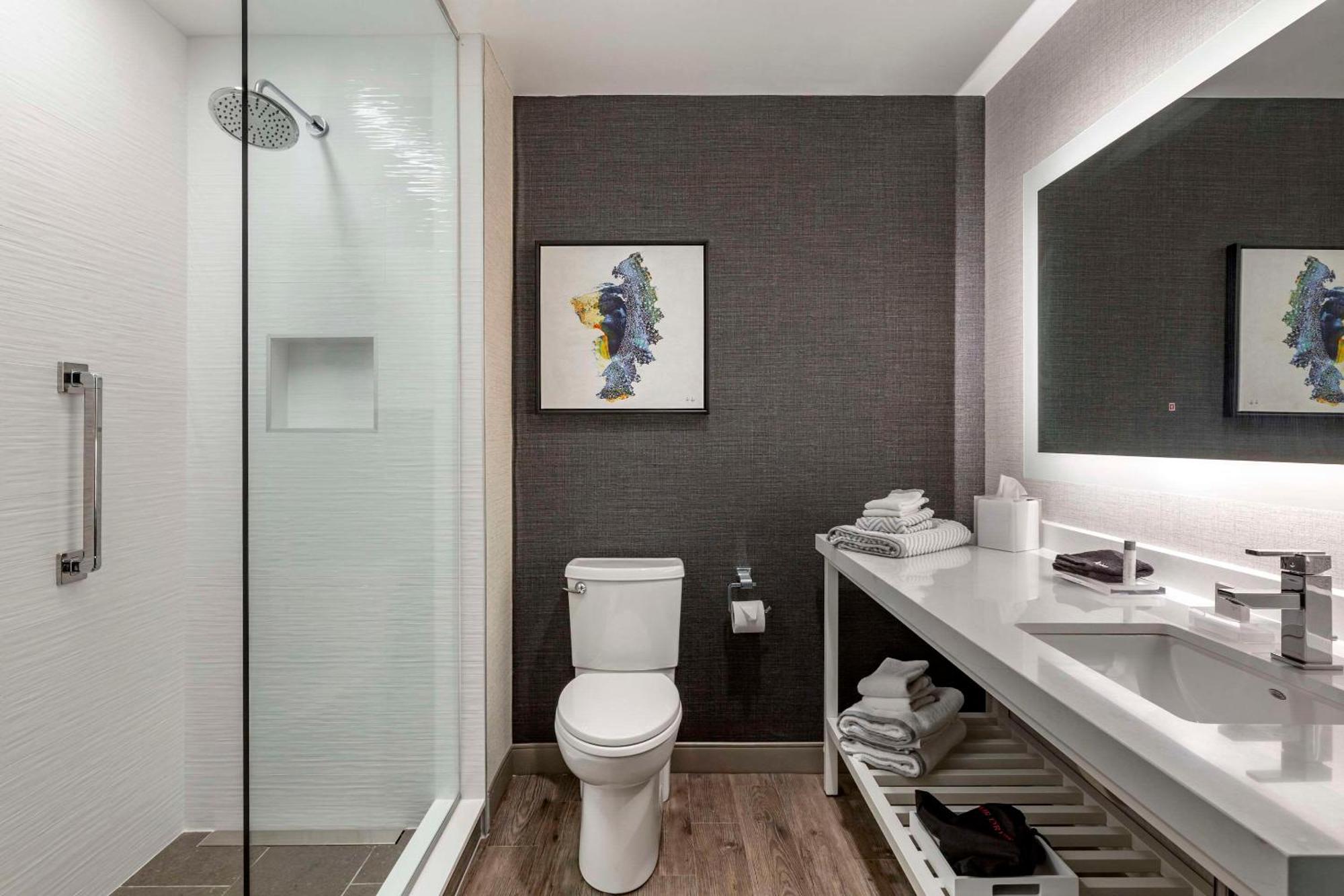 Cambria Hotel Manchester South Windsor Bagian luar foto