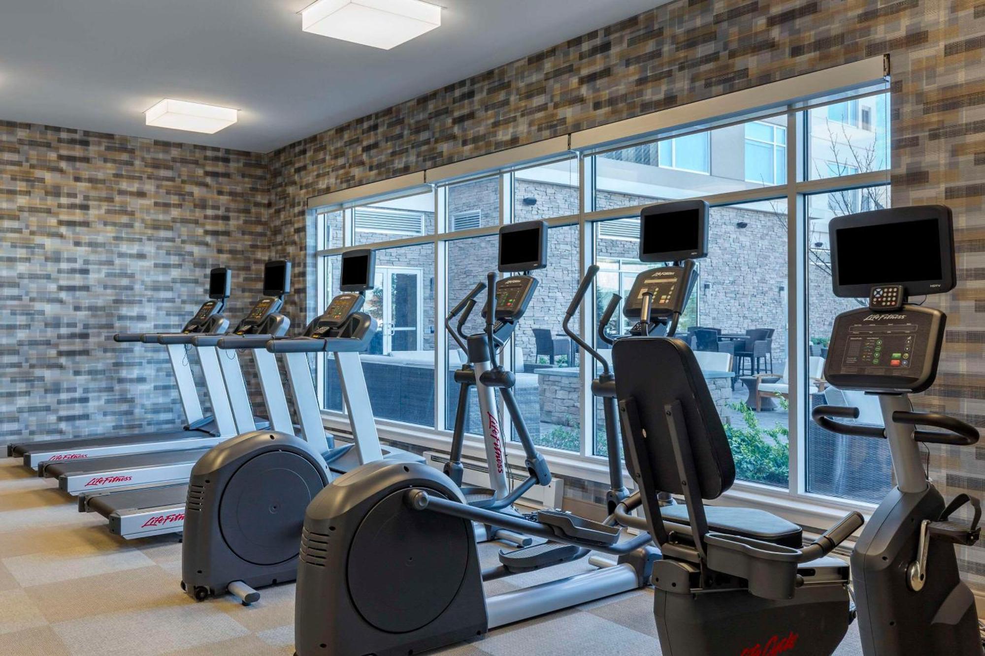 Cambria Hotel Manchester South Windsor Bagian luar foto
