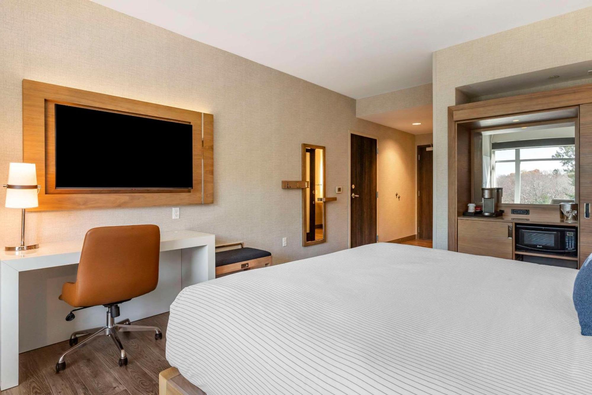 Cambria Hotel Manchester South Windsor Bagian luar foto