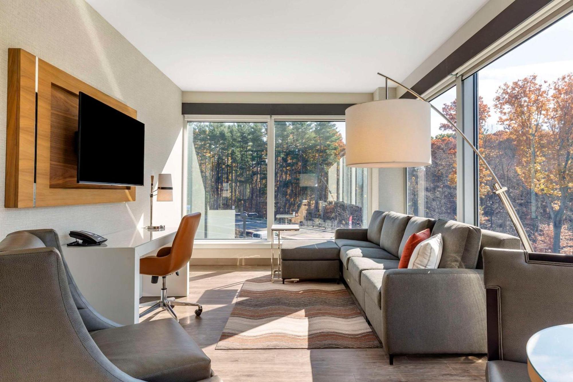 Cambria Hotel Manchester South Windsor Bagian luar foto