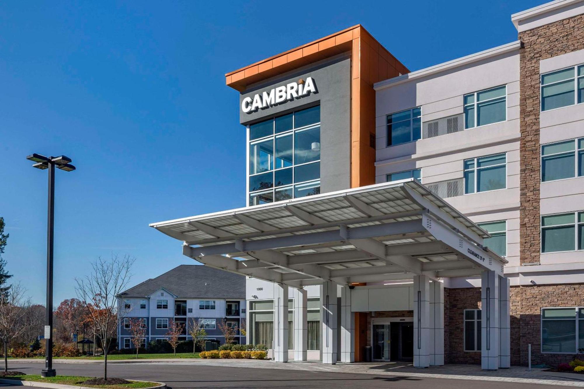 Cambria Hotel Manchester South Windsor Bagian luar foto