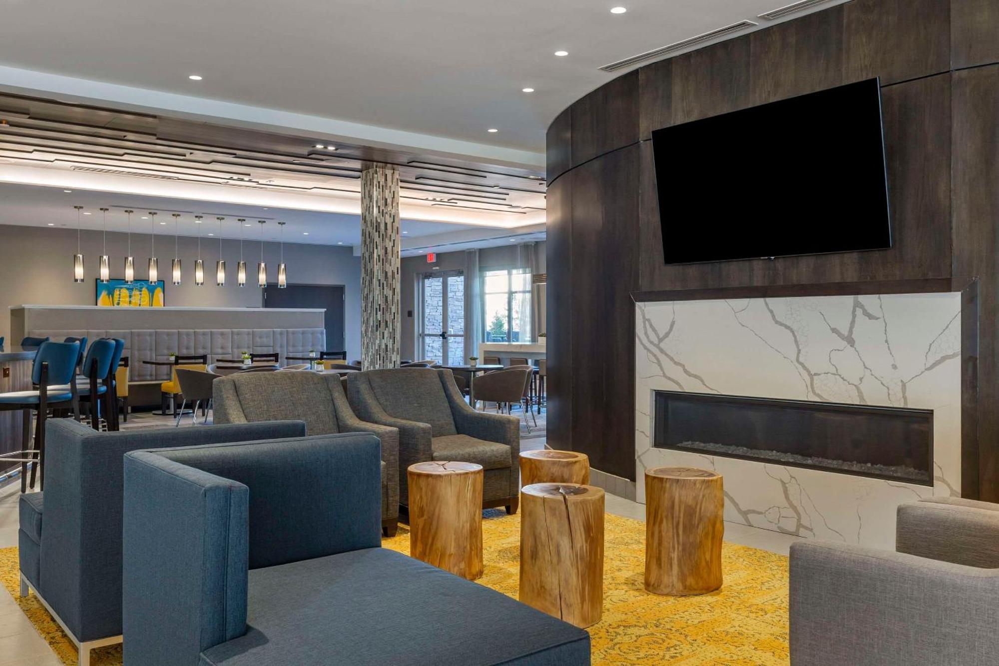 Cambria Hotel Manchester South Windsor Bagian luar foto